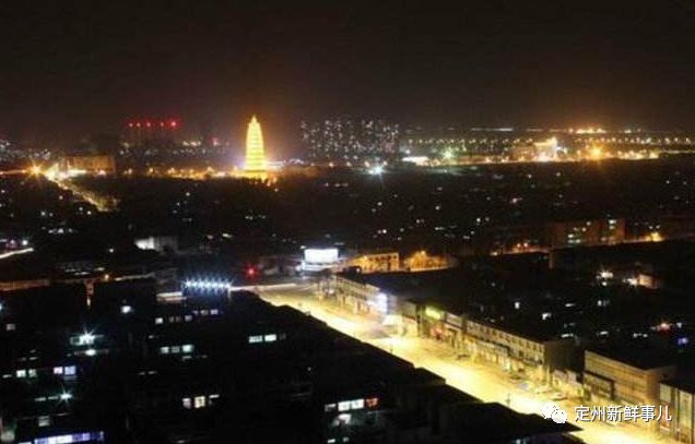 定州vs曲阳夜景视频直播，谁才是保定夜色里的扛把子？